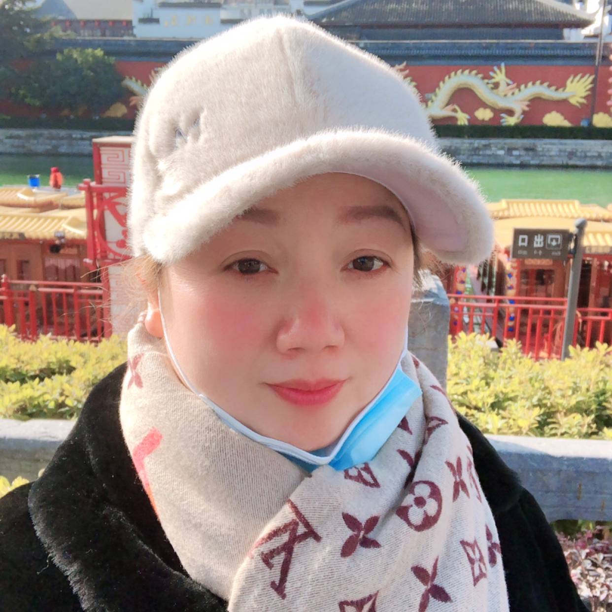 美丽如宝的照片