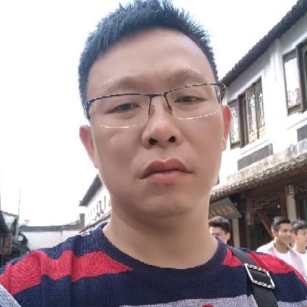 饱满邂逅飞机的照片