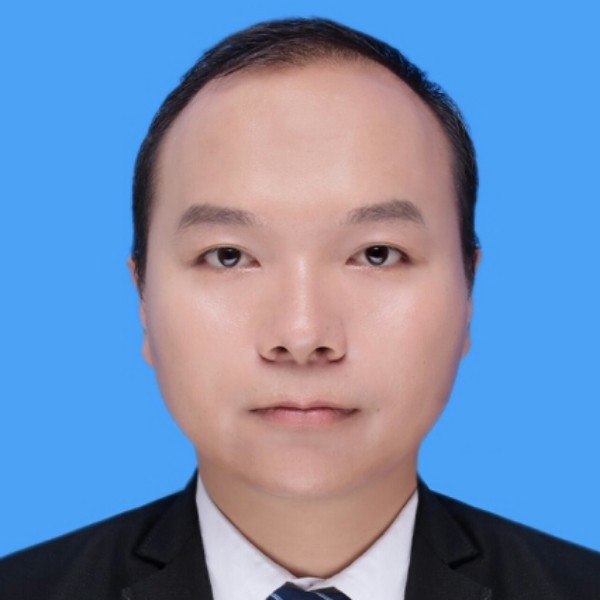 穗月伊久的照片