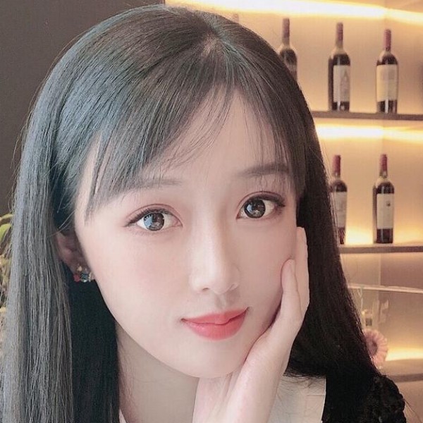 典雅深拥初雨的照片