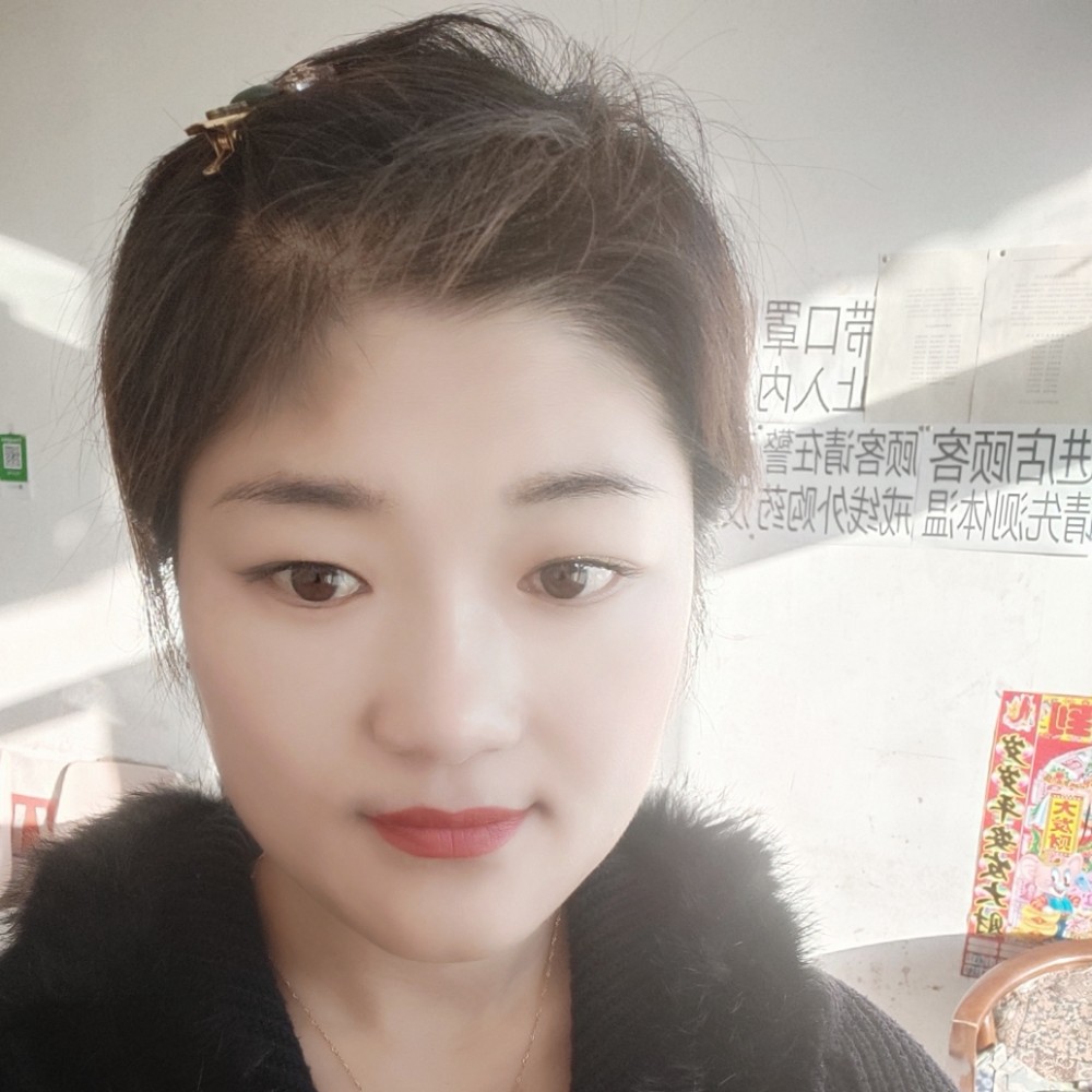 诚心迎帽子的照片