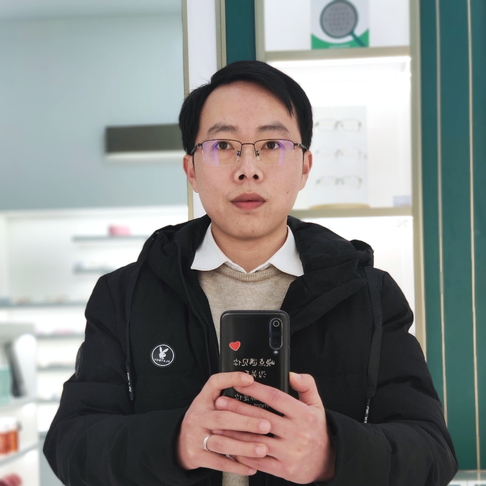 痴情泪了网络的照片