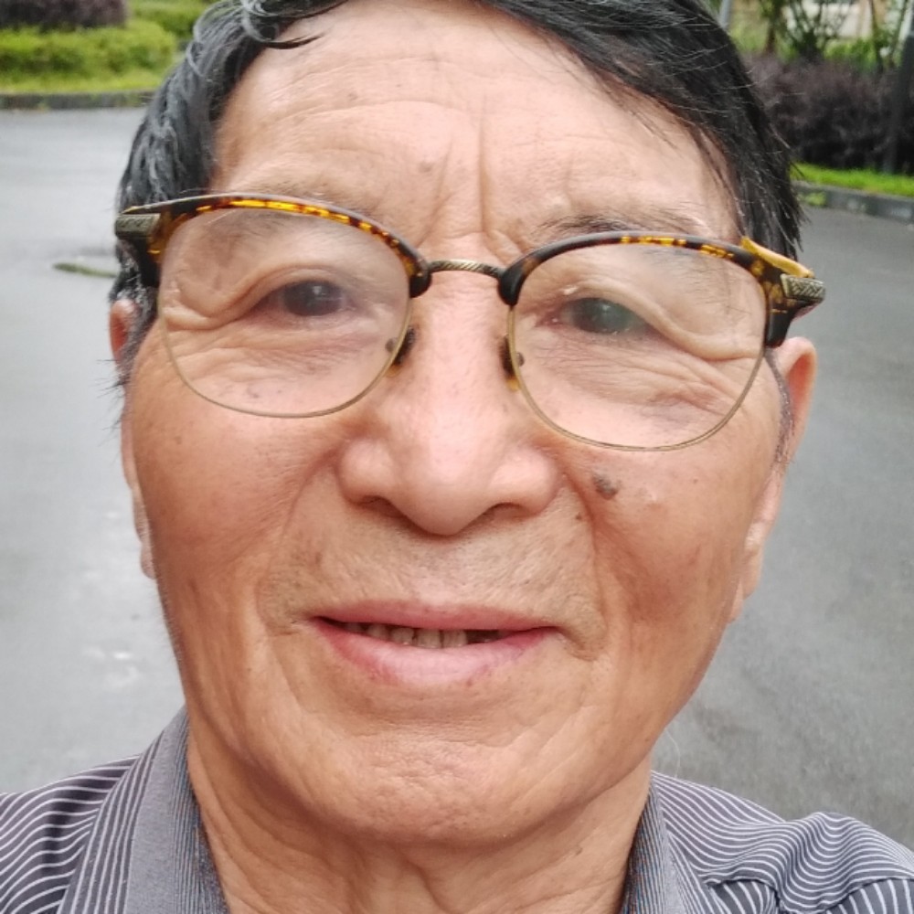 童章超的照片