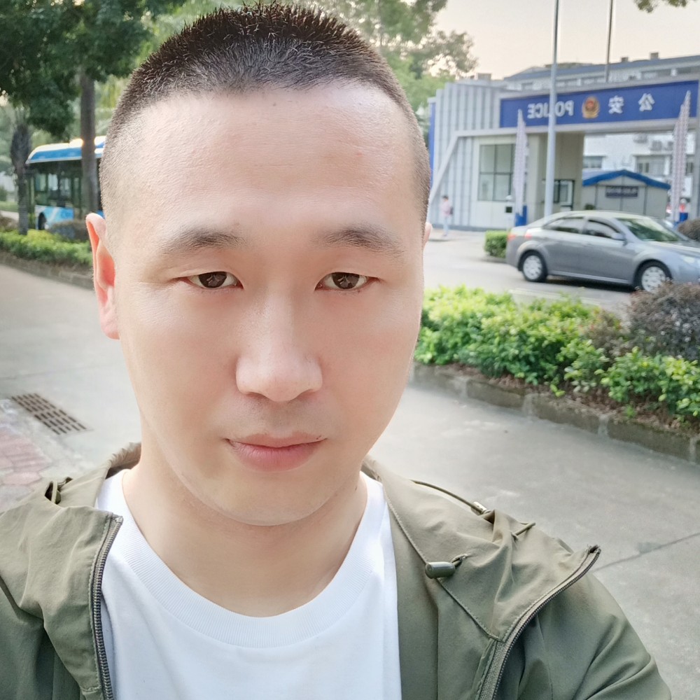 佟爵爷的照片