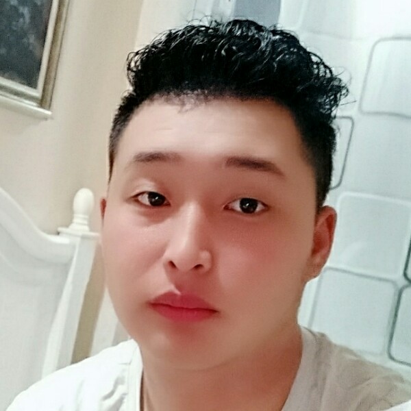 做一个哇塞的男人的照片