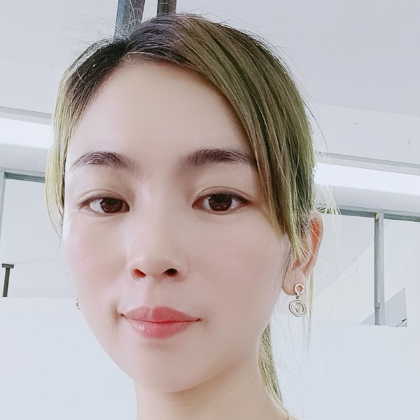 天真等待早晨的照片