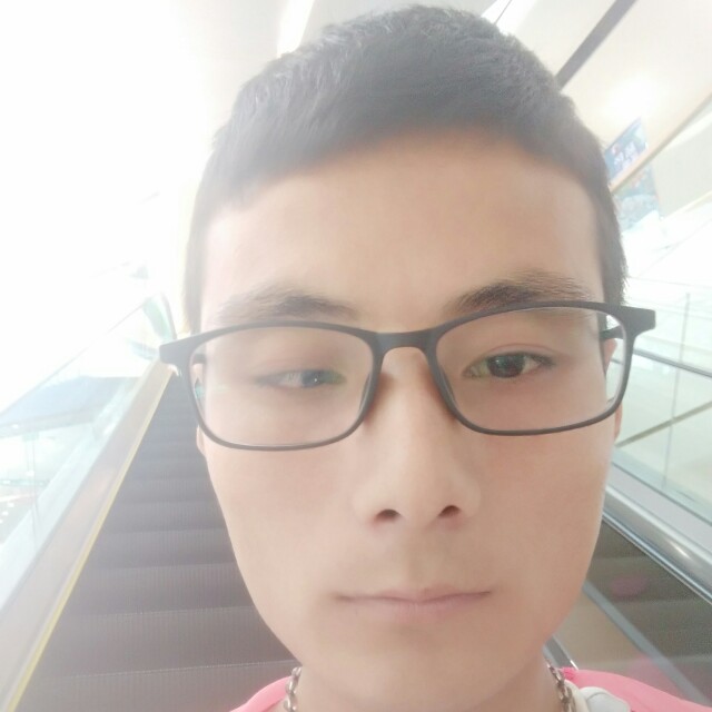 天寂回眸怕孤单的照片