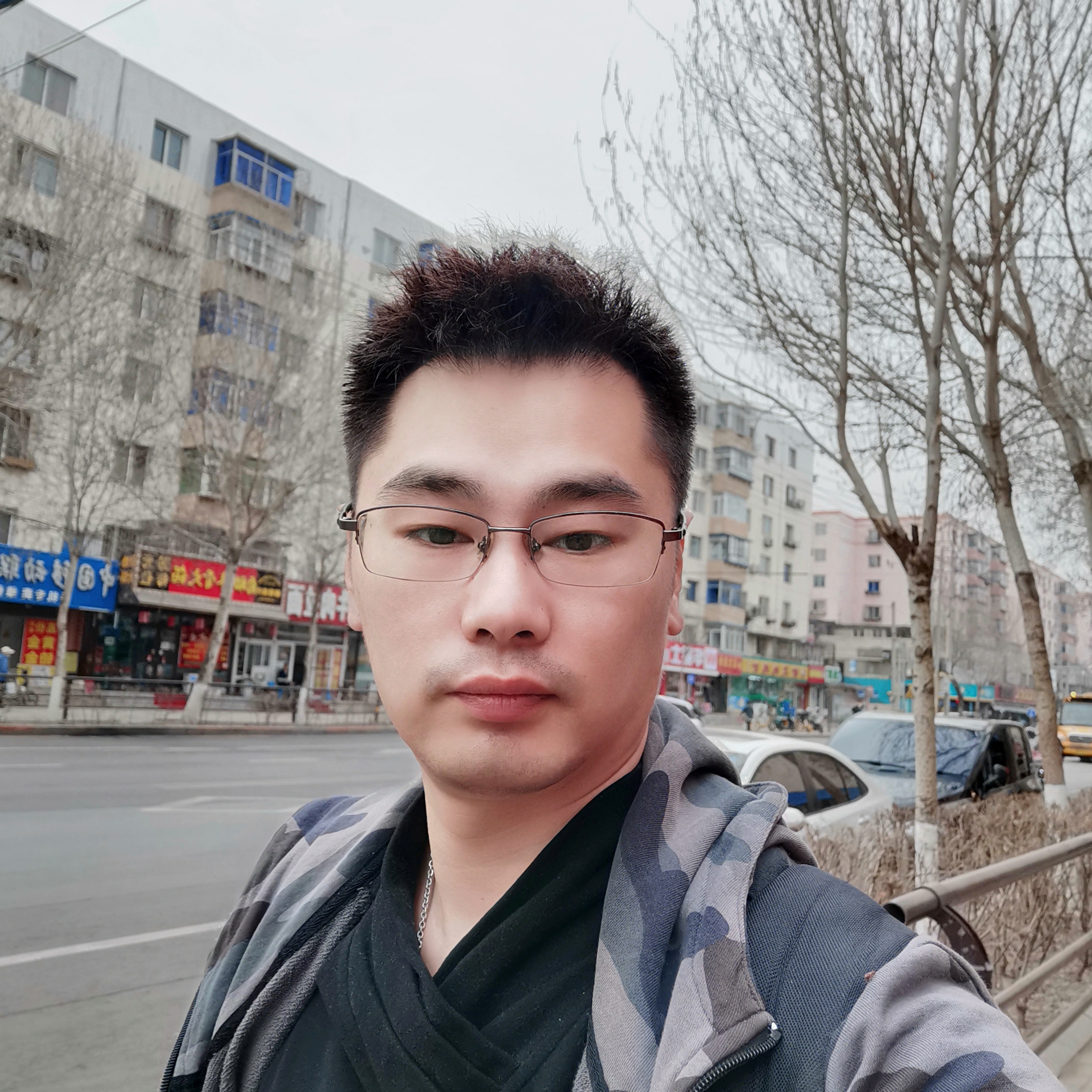 野狼請秀丽的照片