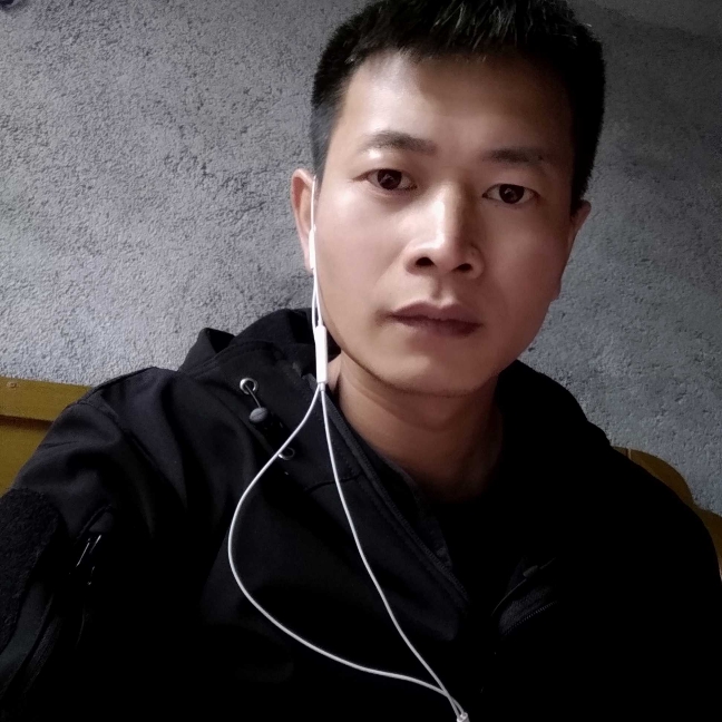 风雨清晨的照片