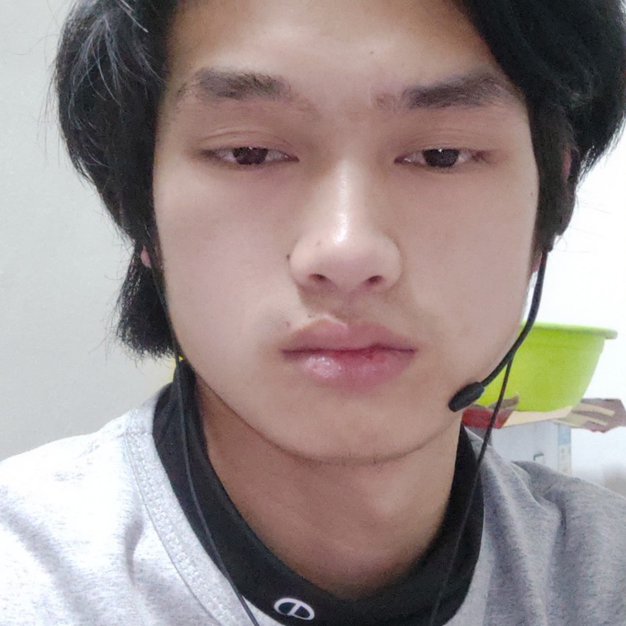 余溫就认真的照片