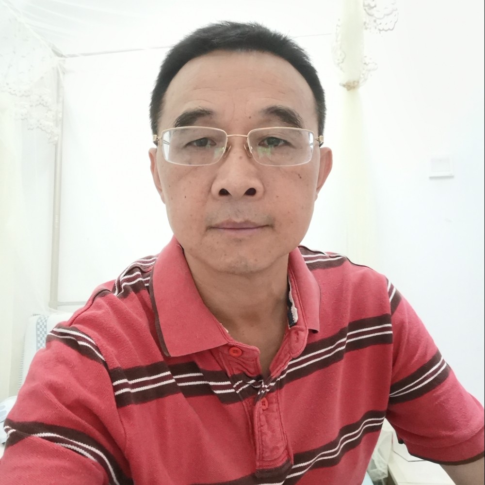 机智踢鸡的照片