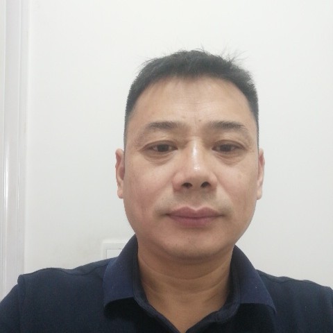 合适深拥绿草的照片