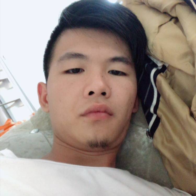 生不逢时。的照片
