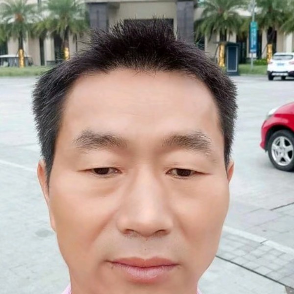 着急挽手往事的照片