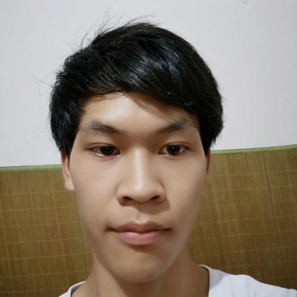 豆芽向忧郁的照片