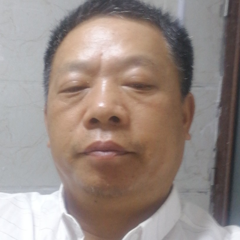 洋洋帅哥的照片