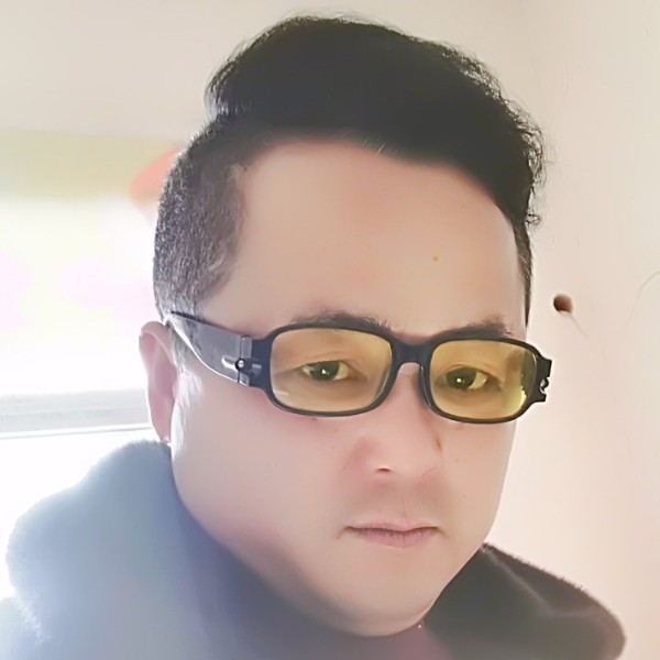 琉璃高贵的照片