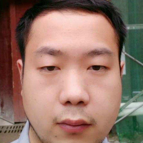 奋斗苦恋月饼的照片