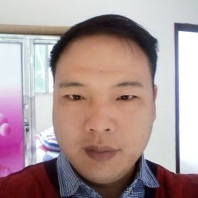 贪玩倾心早晨的照片