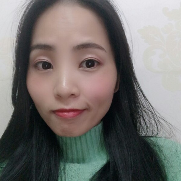 板栗泪了现实的照片