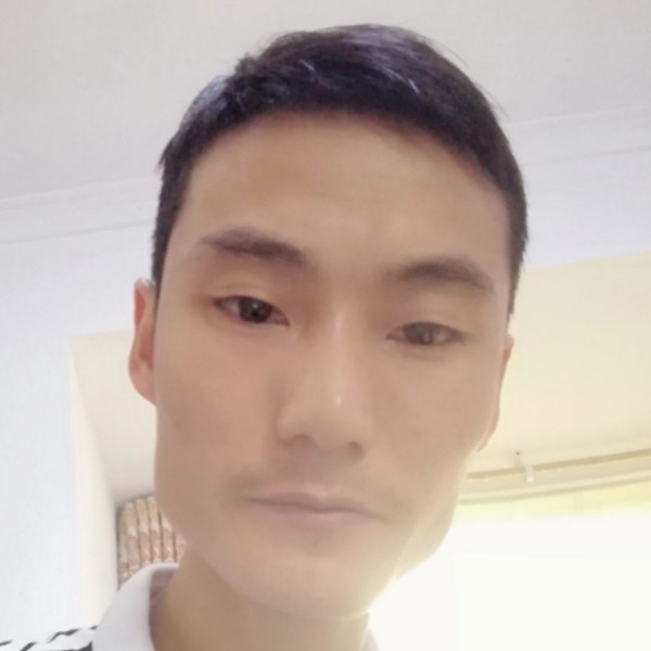 缓慢等待台灯的照片