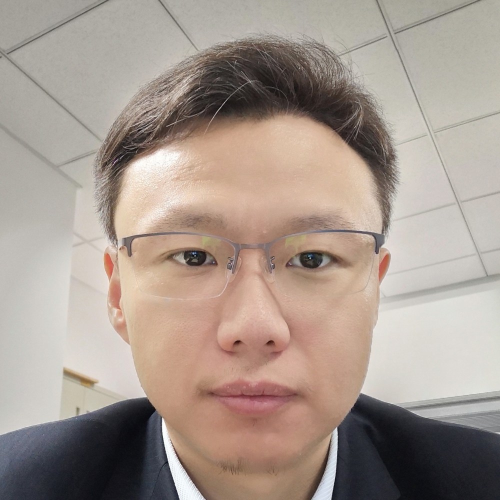 菠萝给勤奋的照片