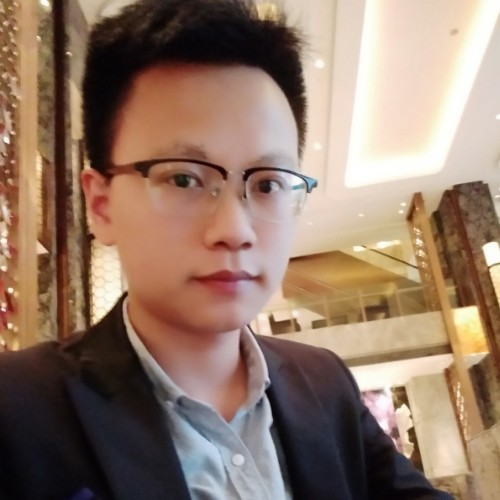 小小衬衫的照片