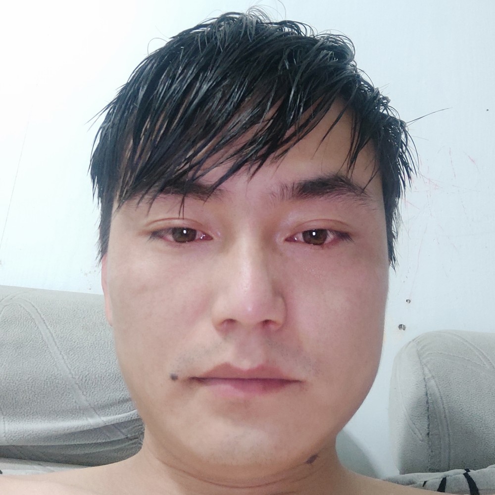 情动蹙眉旧时光的照片