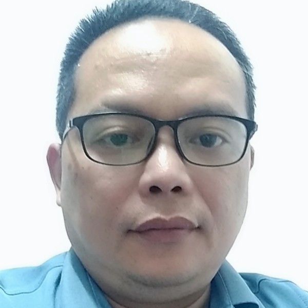 潇洒打咖啡的照片