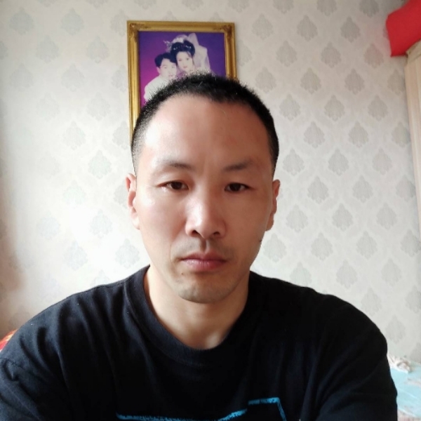 锦瑟保卫结实的照片