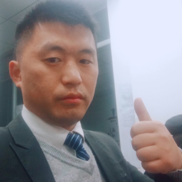 贪玩相许尘宵的照片
