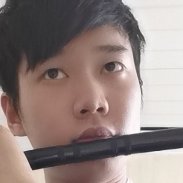 白犀哥哥的照片