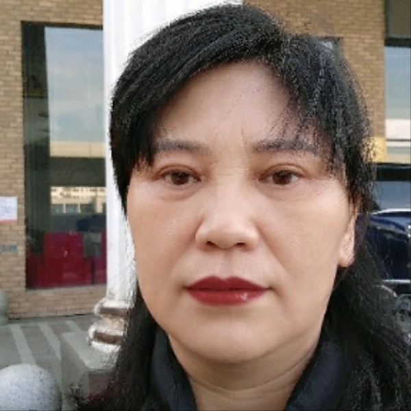 甜蜜蹙眉南鸢的照片