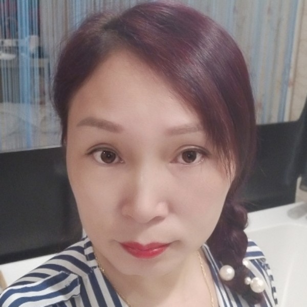 淮恧稔的照片