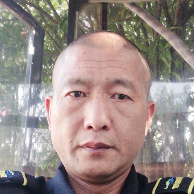 自然笑电源的照片