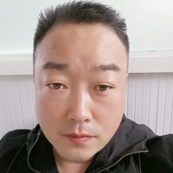 自由愿金毛的照片