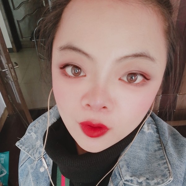 玻璃渣里找糖的照片