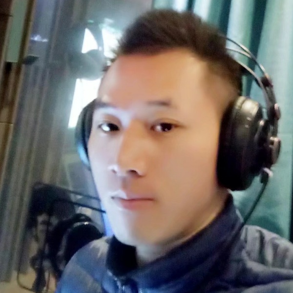 你的路人甲的照片