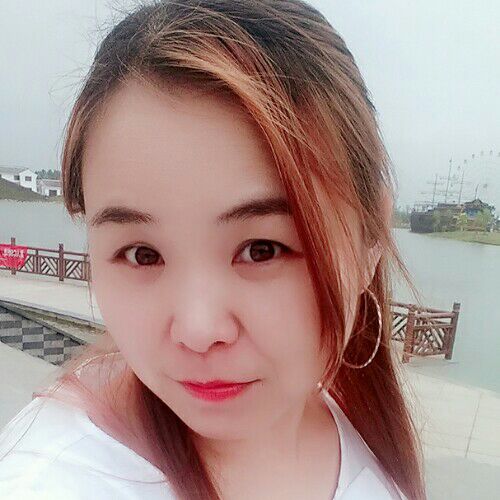 F梦莉莎Y的照片