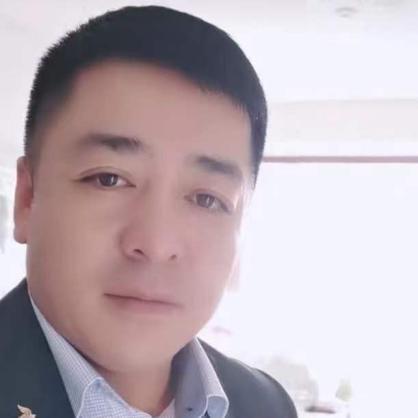 吐司相许闪闪的照片