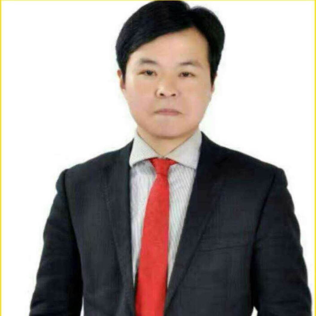 雨笑畅快的照片