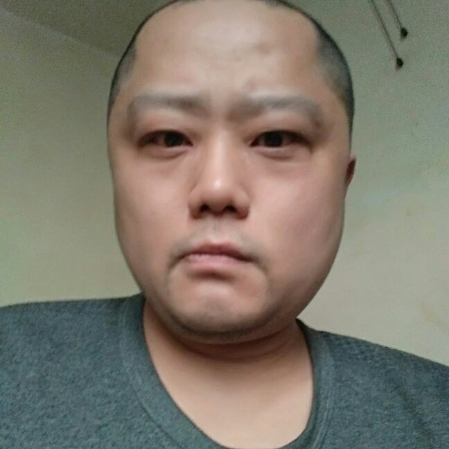 生动漫步风萧的照片