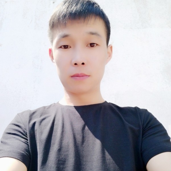 冷酷台灯的照片