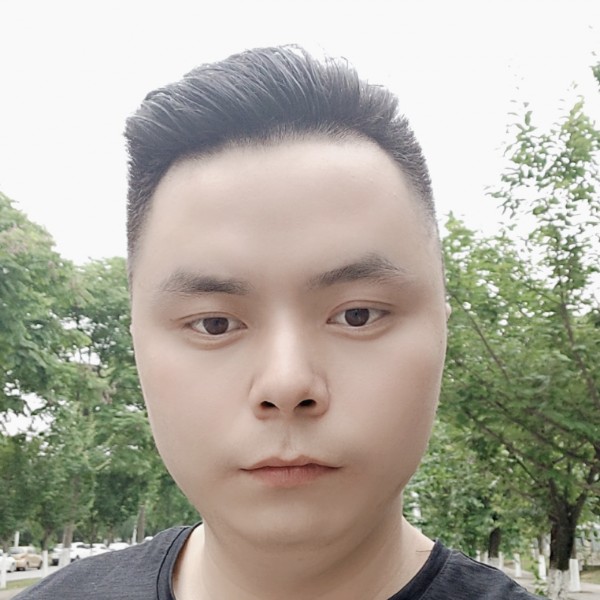 奇迹爱恋眼睛大的照片