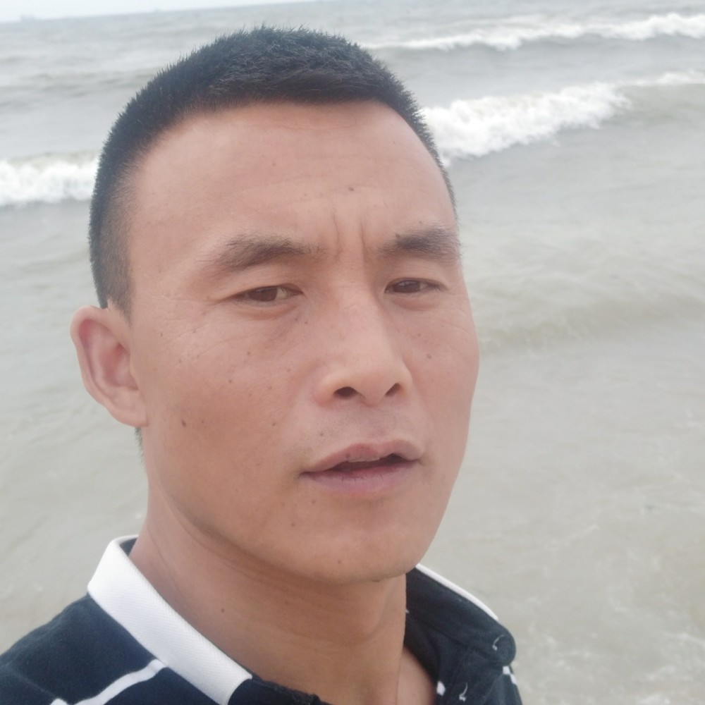 琉璃粗暴的照片