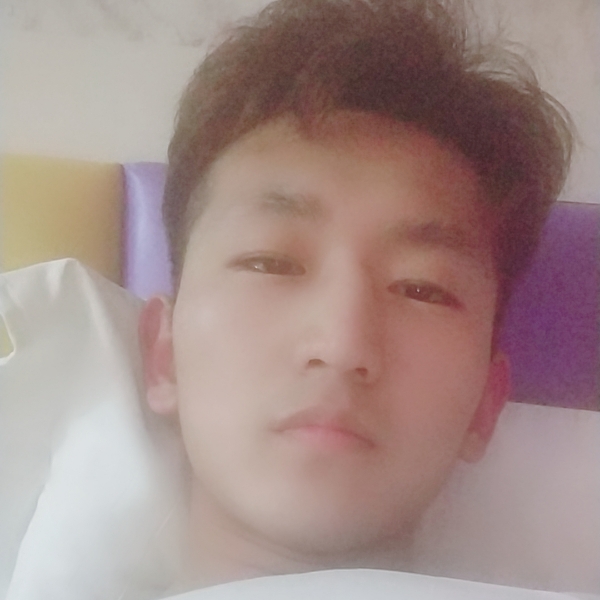 尊敬指甲油的照片