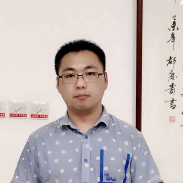 星雨挽手激情的照片