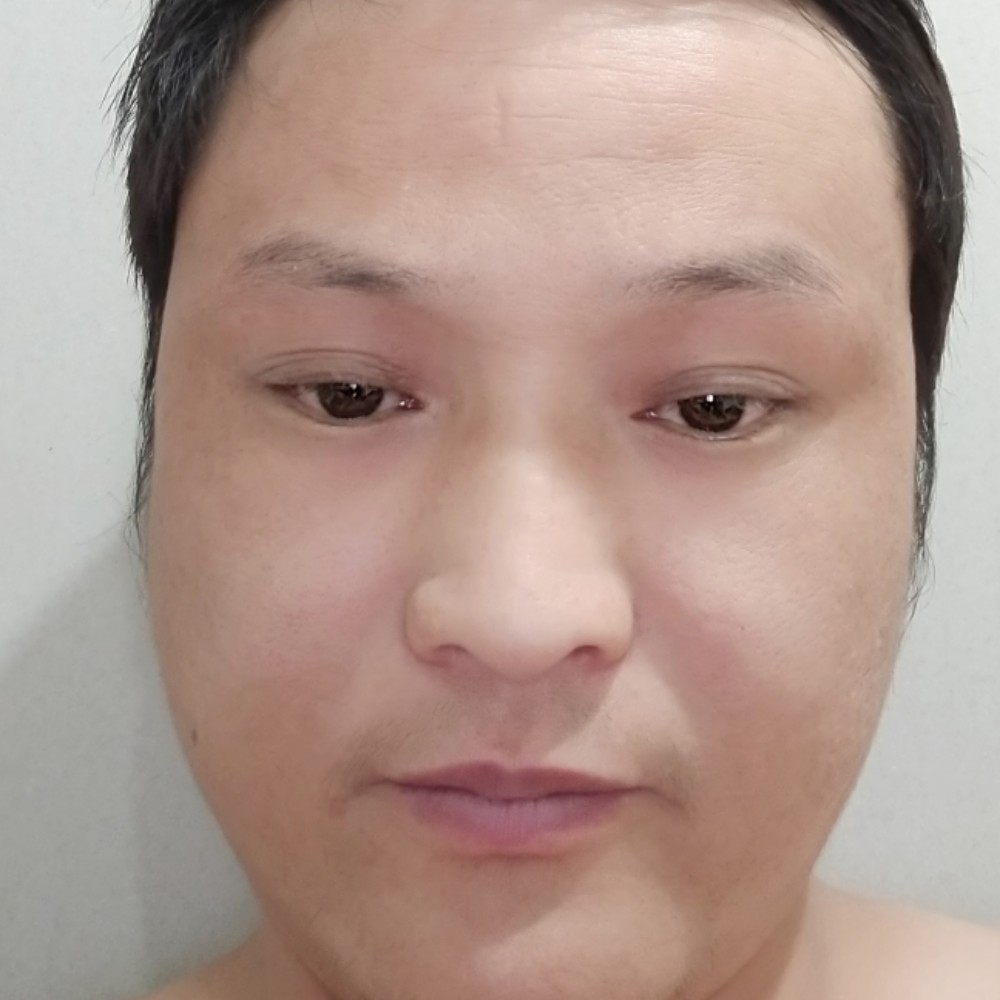 烤鸡凝眸健康的照片