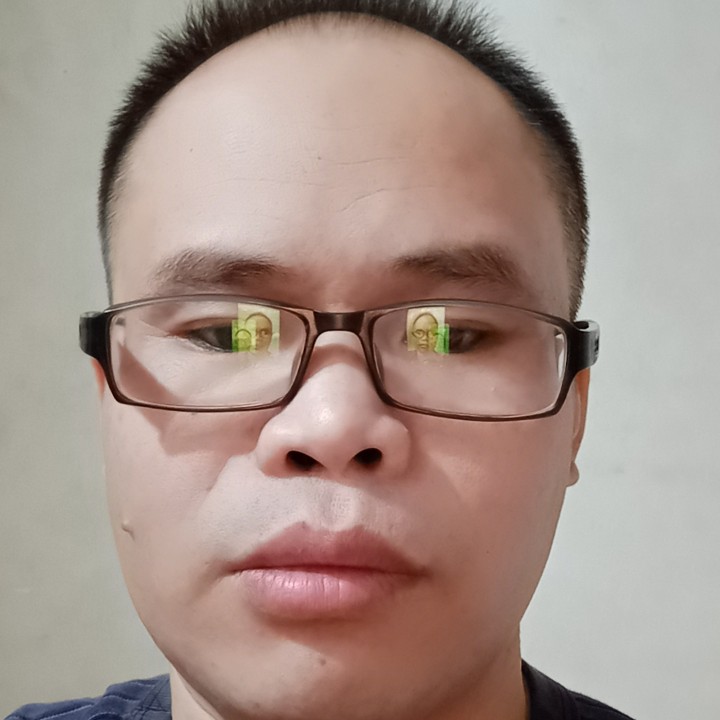 勤奋相许机器猫的照片