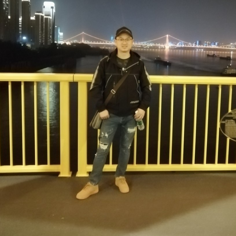 登高望远01的照片